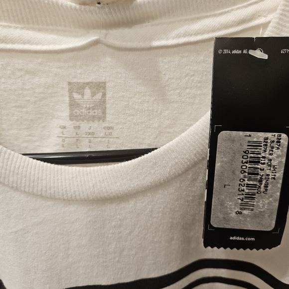 Adidas T- shirt - Picture 5 of 5